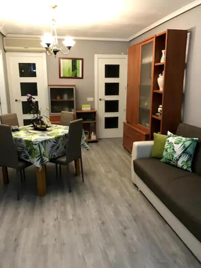 Segur De Calafell Vacation Apartment Bagian luar foto