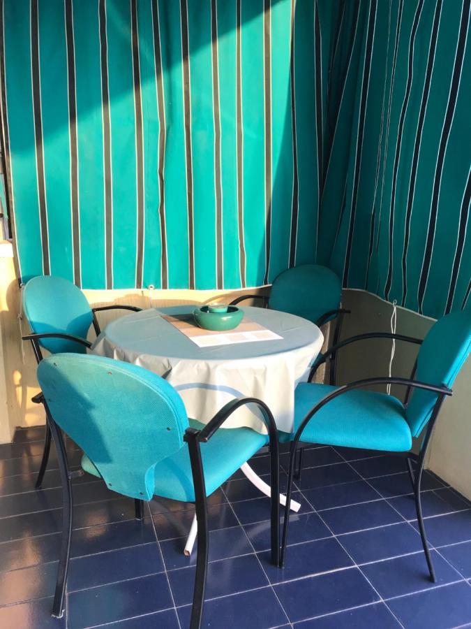 Segur De Calafell Vacation Apartment Bagian luar foto