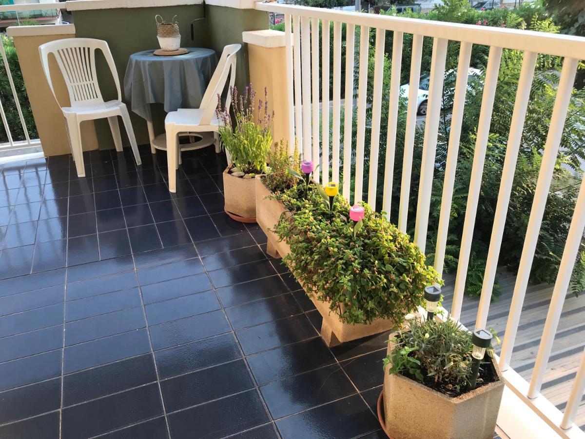 Segur De Calafell Vacation Apartment Bagian luar foto